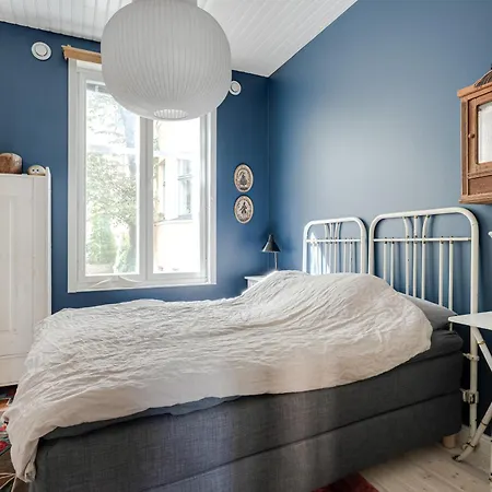 Apartment Historic Townhouse 104m2 Centre Turku